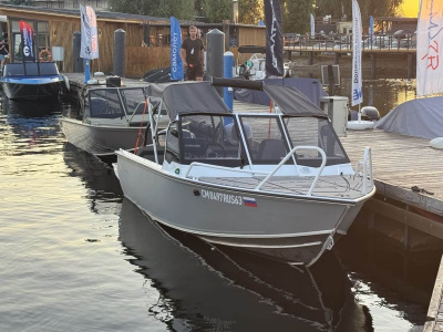 Моторная лодка Realcraft 510 NS