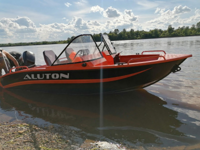 Лодка Aluton 490 DC