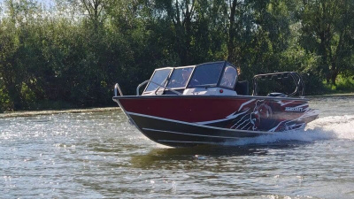 Моторная лодка Realcraft 470 NS NEO