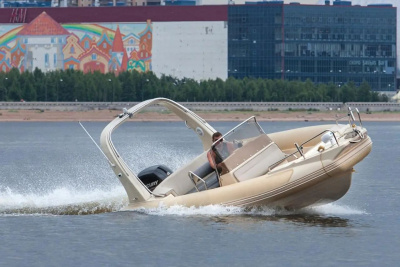 Лодка РИБ Skylark R700