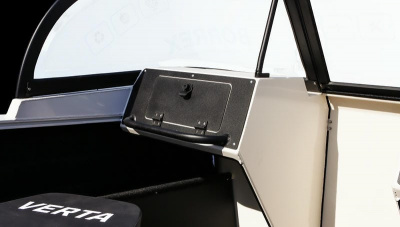 Алюминиевая лодка VERTA 400 DC