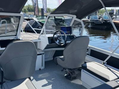 Моторная лодка Realcraft 510 NS